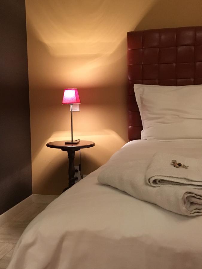 T Bed & De Tafel Hotel Avelgem Exterior photo